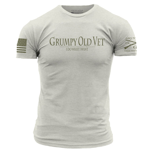 Men's Grumpy Old Vet T-Shirt - Sand